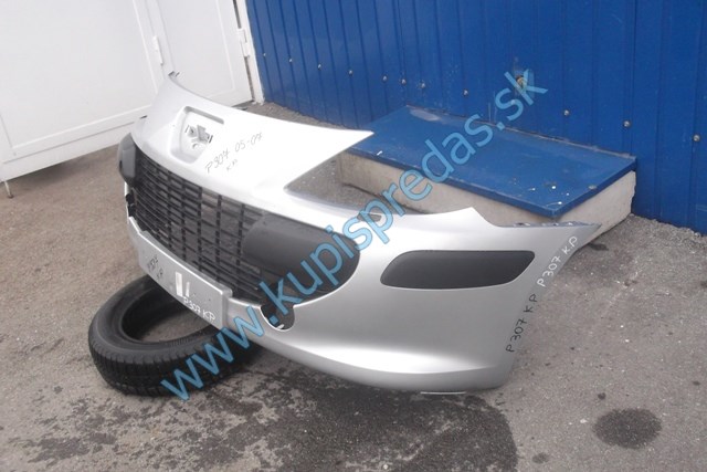 predný nárazník na peugeot 307 lift